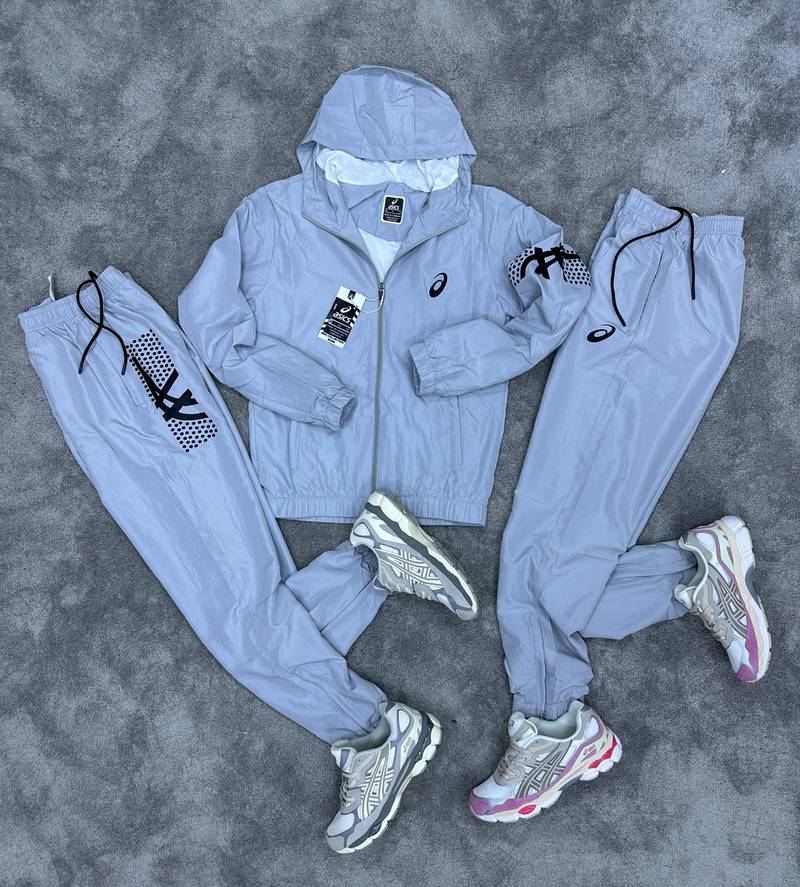 Chándal ASICS gris
Calidad G5