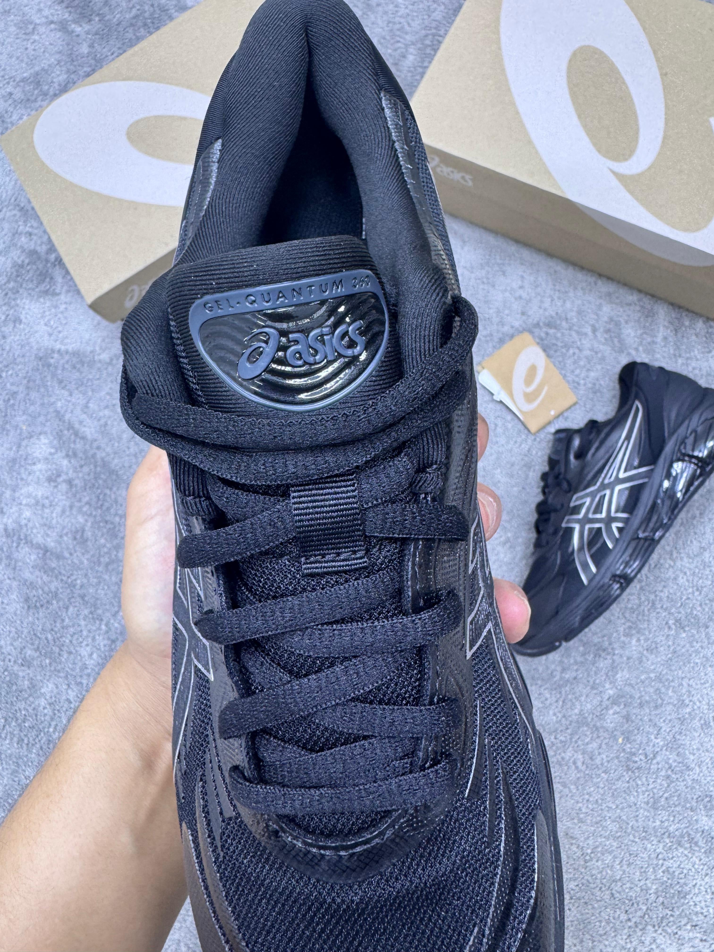 ASICS GEL-QUANTUM 36