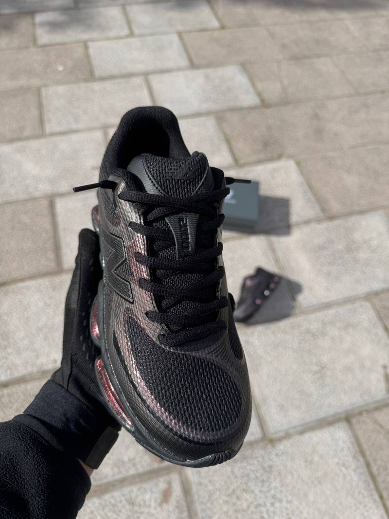 ZAPATILLAS NEW BALANCE 2000