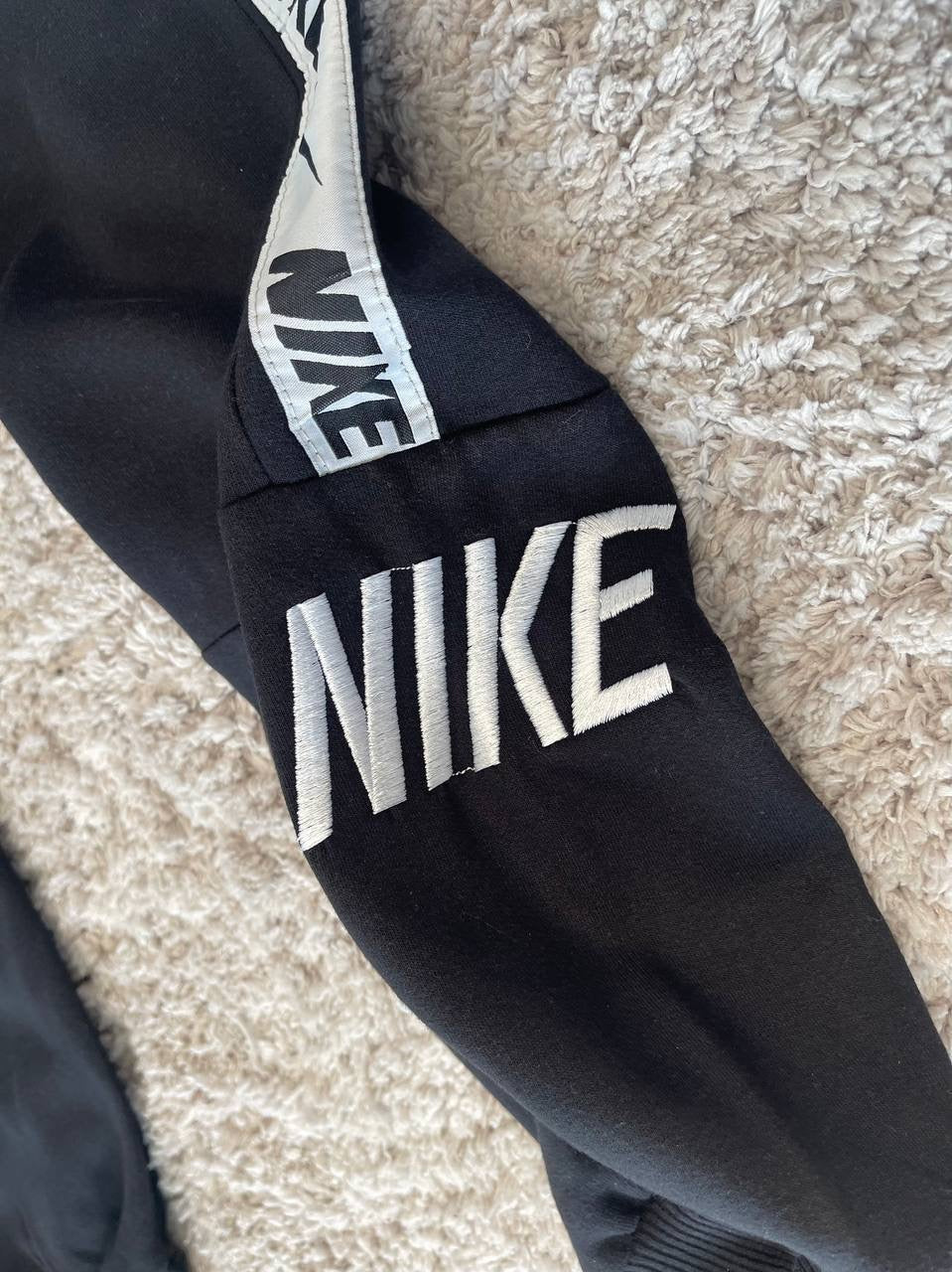 Chándal negro Nike