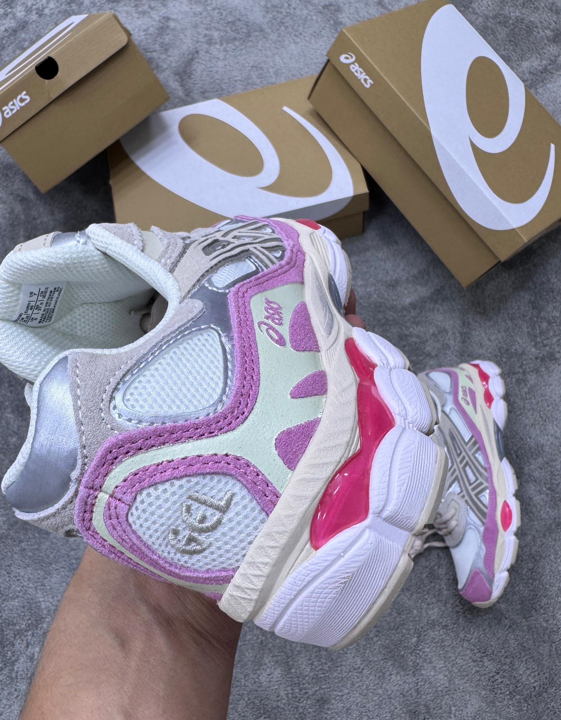 ASICS GEL-NYC ROSA/BLANCO