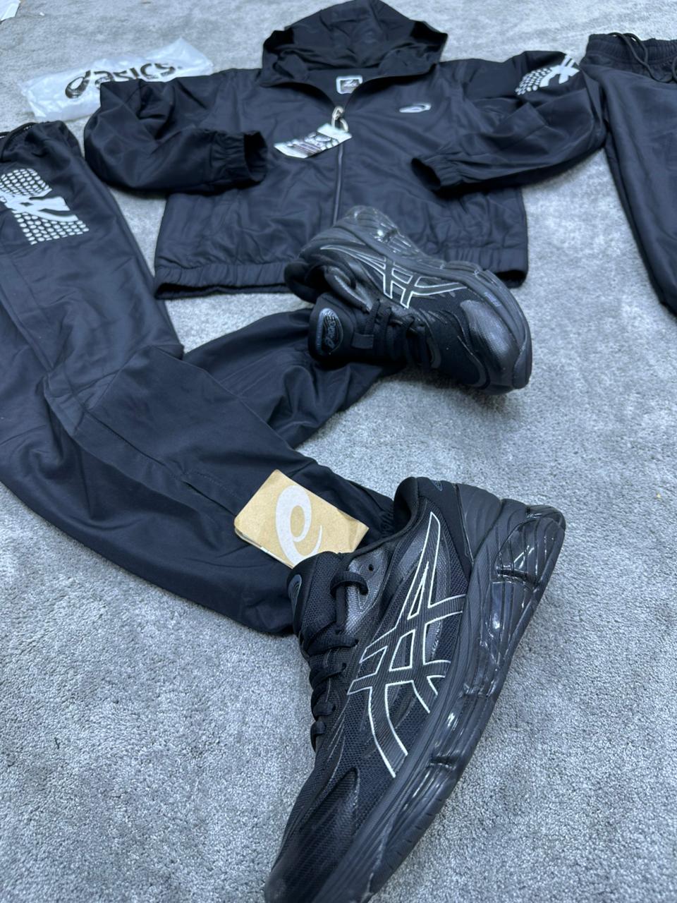 Chandal Asics ¨ Negro ´´