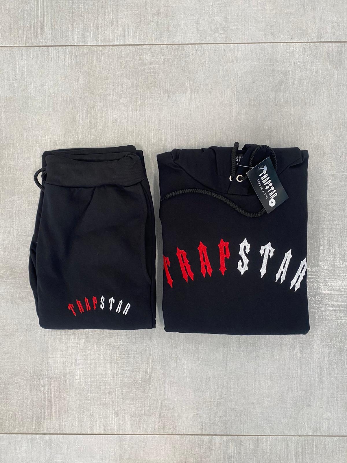 Trapstar bordado negro
