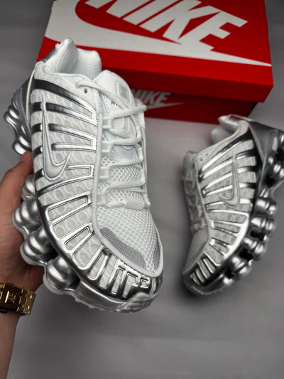 SHOX Nike gris