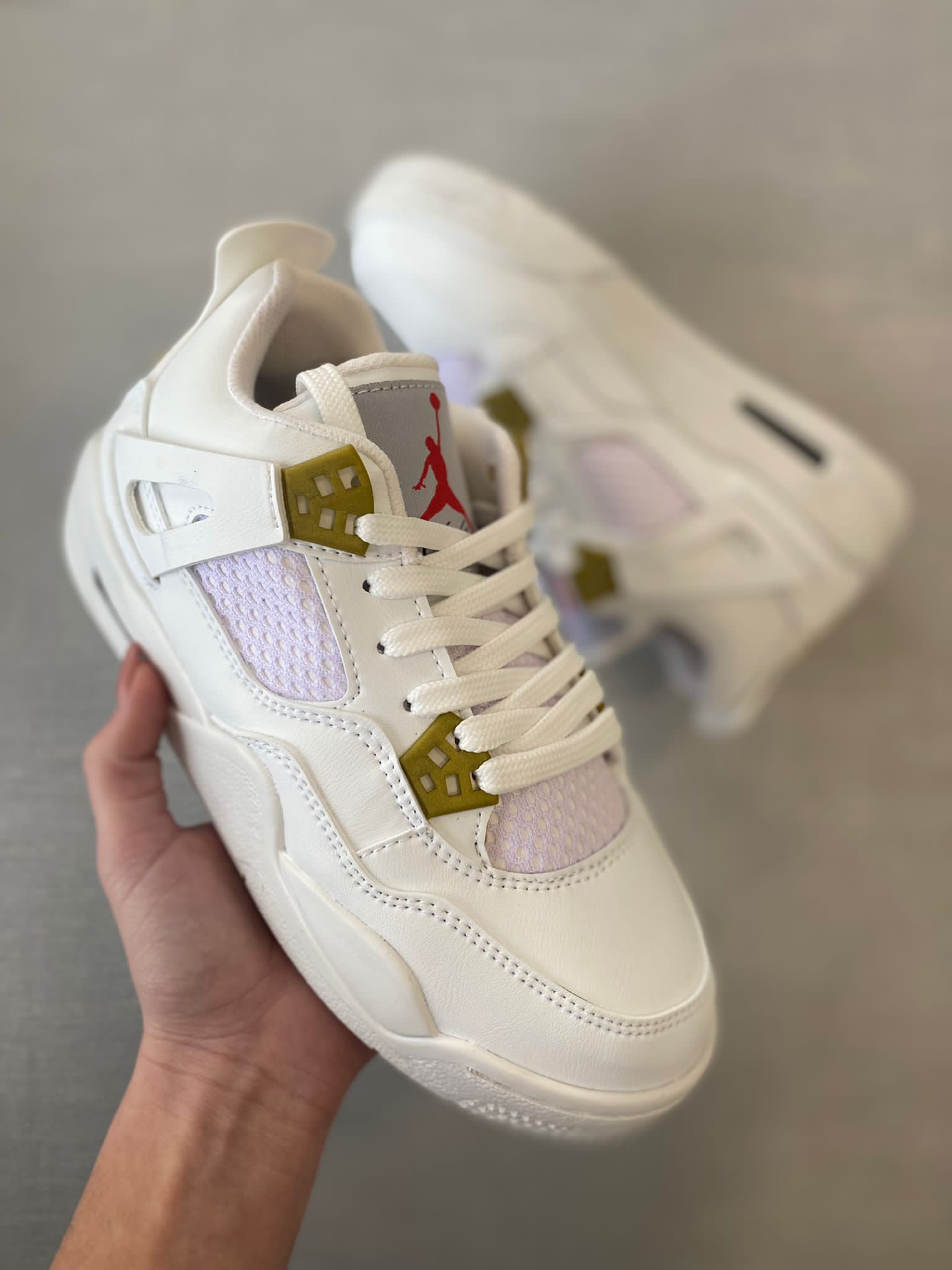 Jordan Retro 4