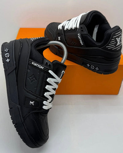 Louis Vuitton All Black