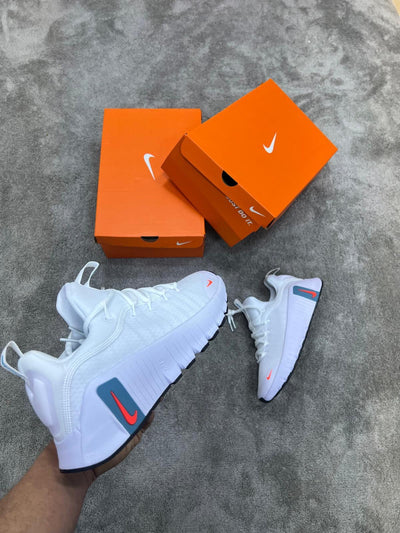 Nike free Metcon máxima calidad. Blanca