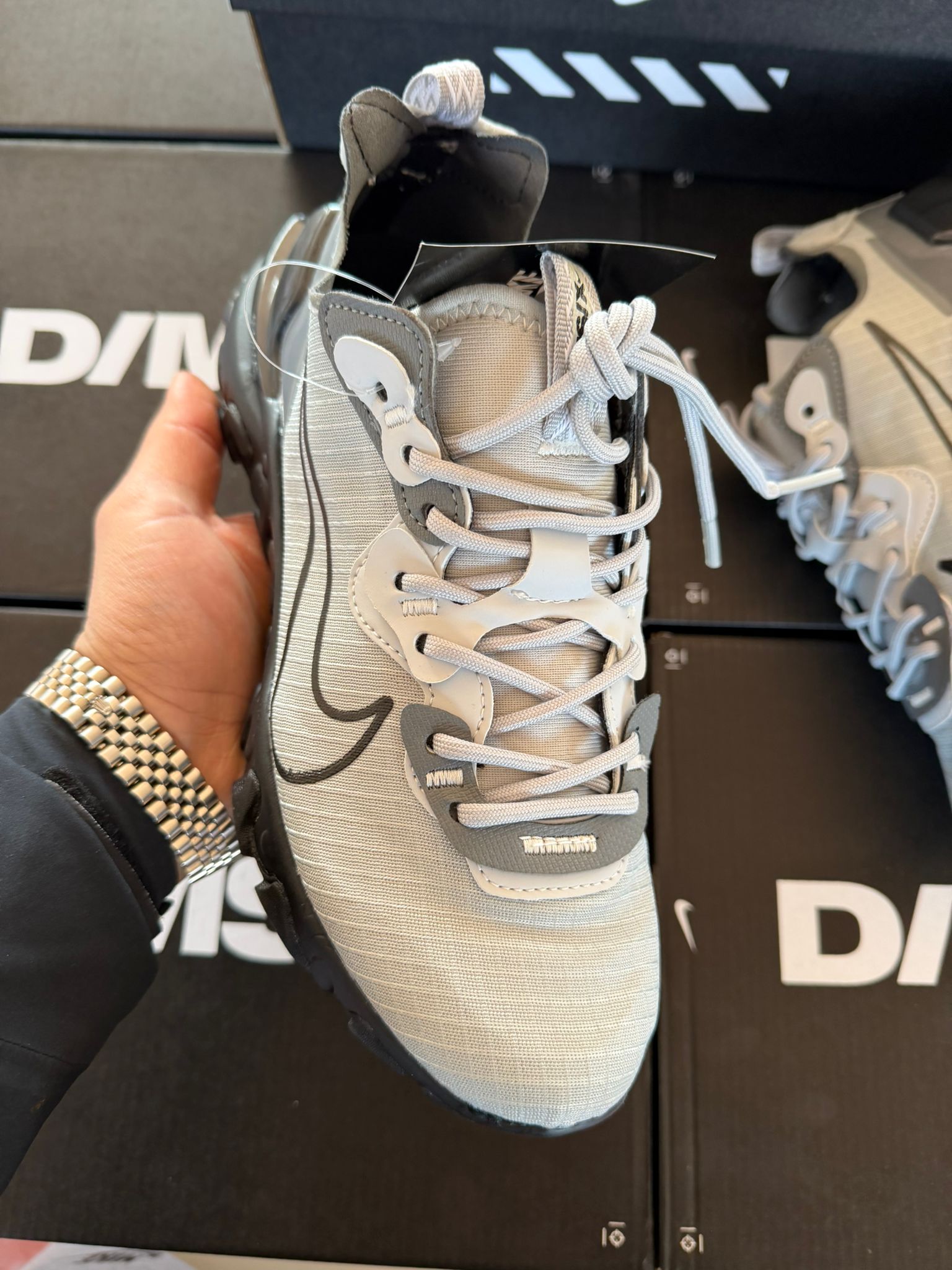 Nike react