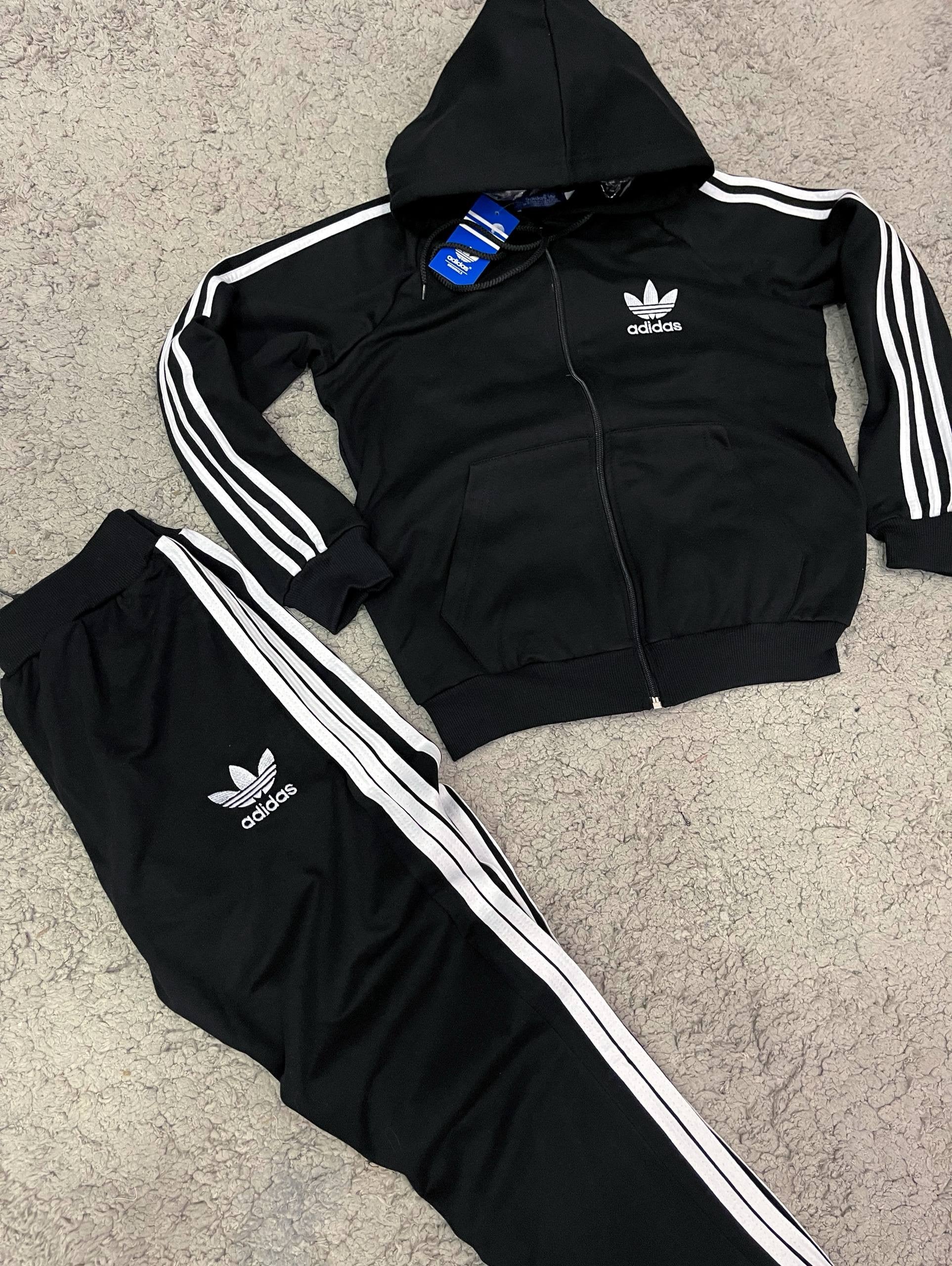 Chándal Adidas clásico Negro