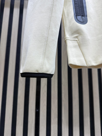 Chandal Nike Tech ( Crema )