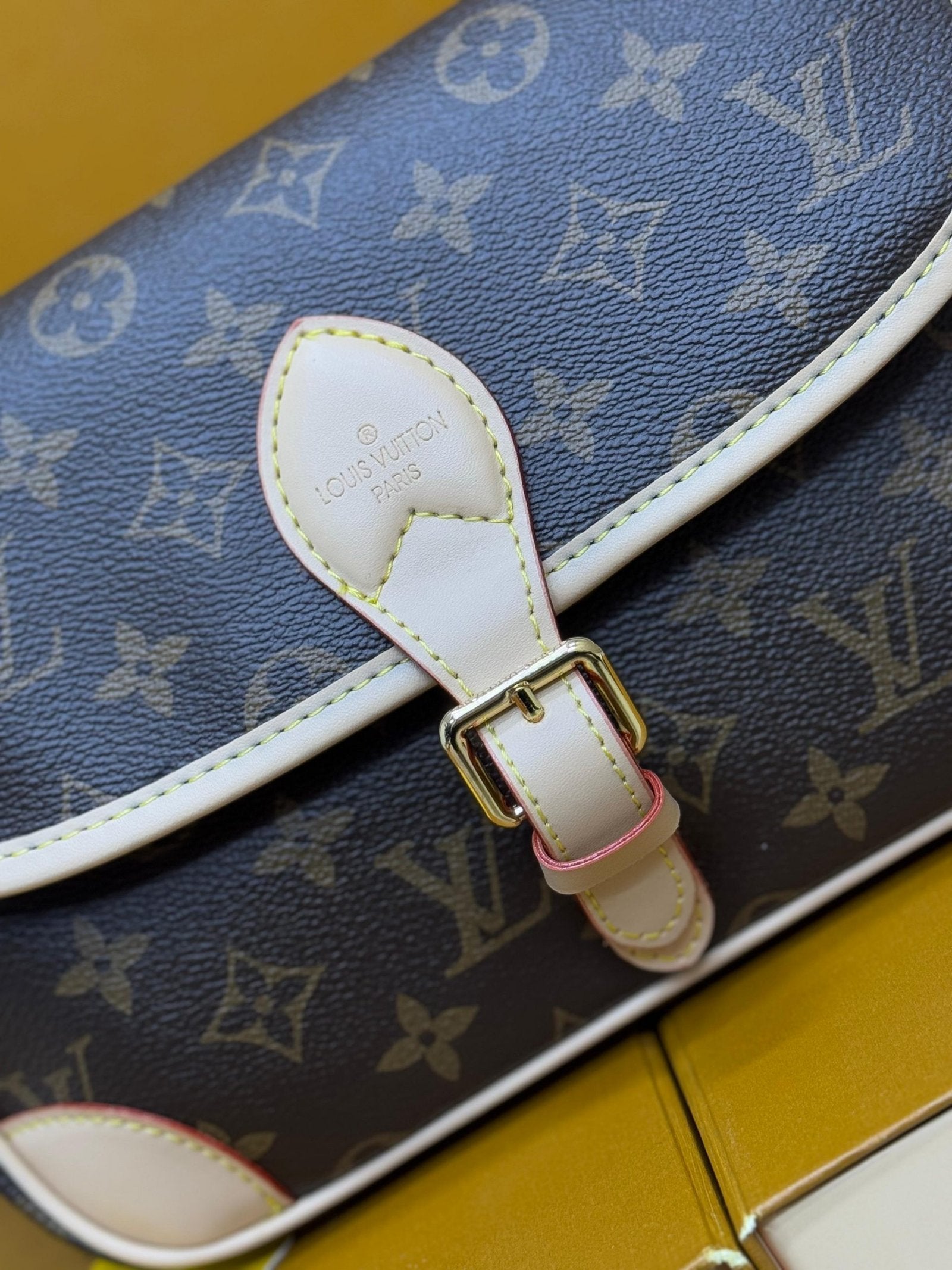 bolso mujer Louis Vuitton