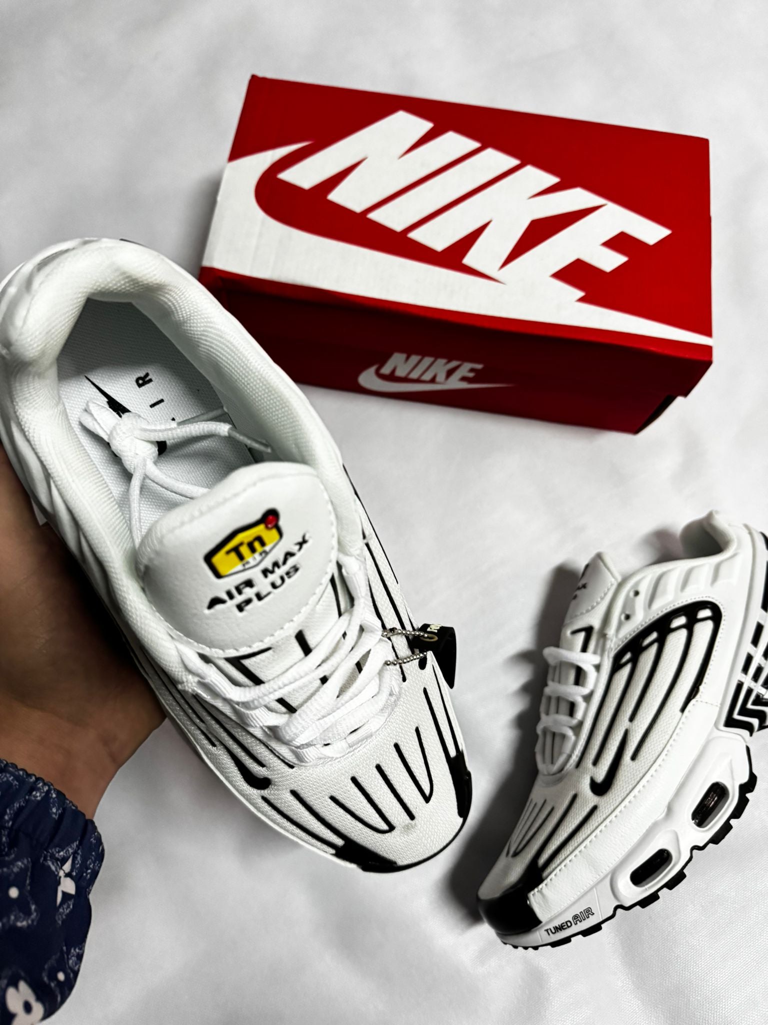 Nike Tn Tunned White and Black