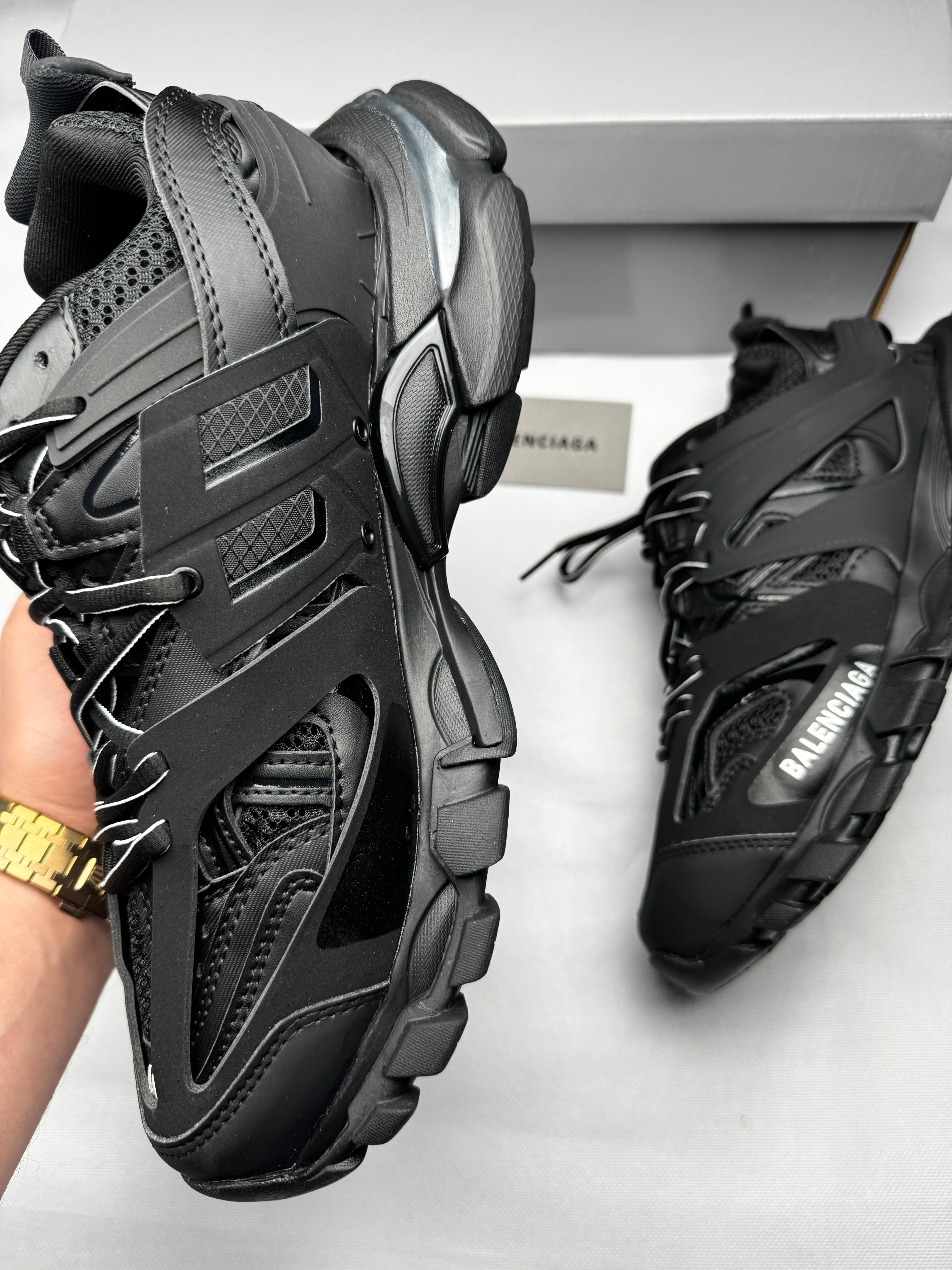 Balenciaga Track Black