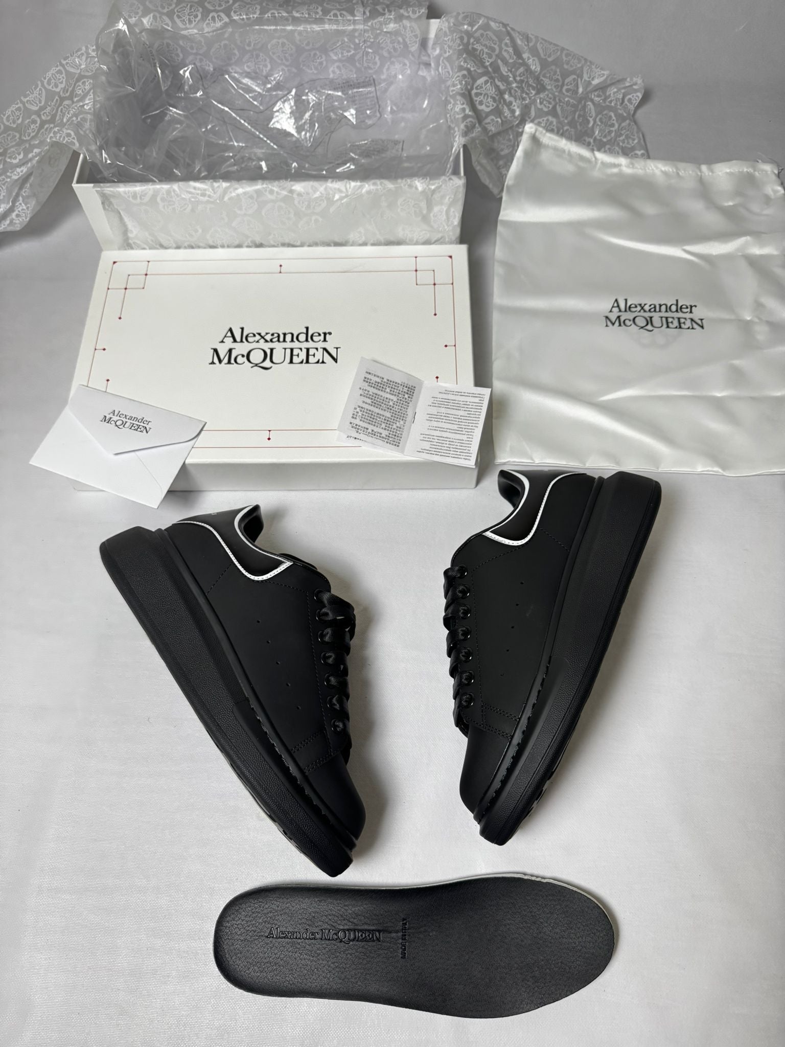 Alexander Mcquen
